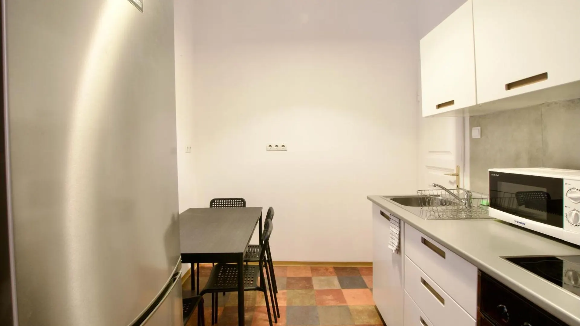 Standard Apartment By Hi5- Dob Street Budapeste Hungria